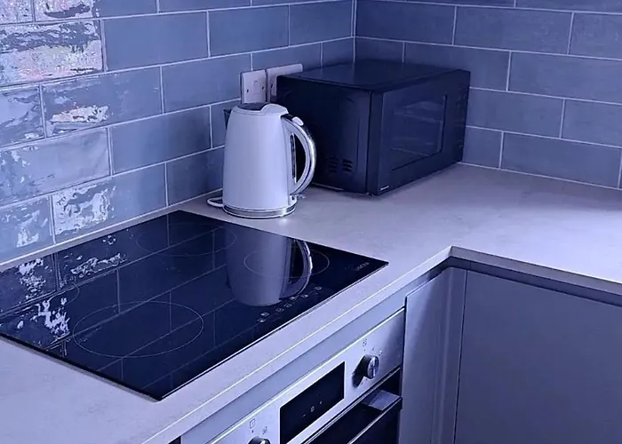 Apartment Dress To Impress Leeds (West Yorkshire)